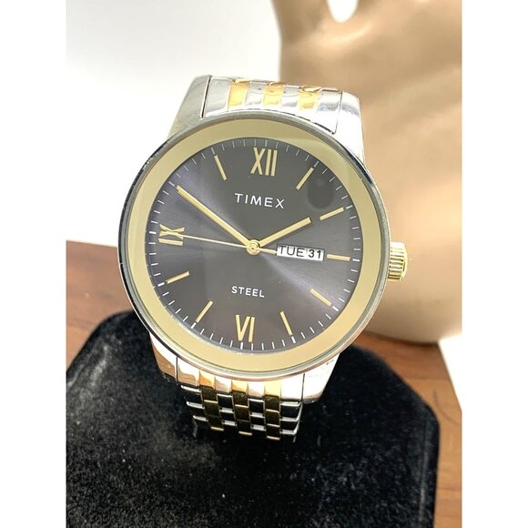 Timex Men's Watch TW2T50500 Quartz Gray Dial Two Tone Stainless Steel 41mm - Picture 1 of 13